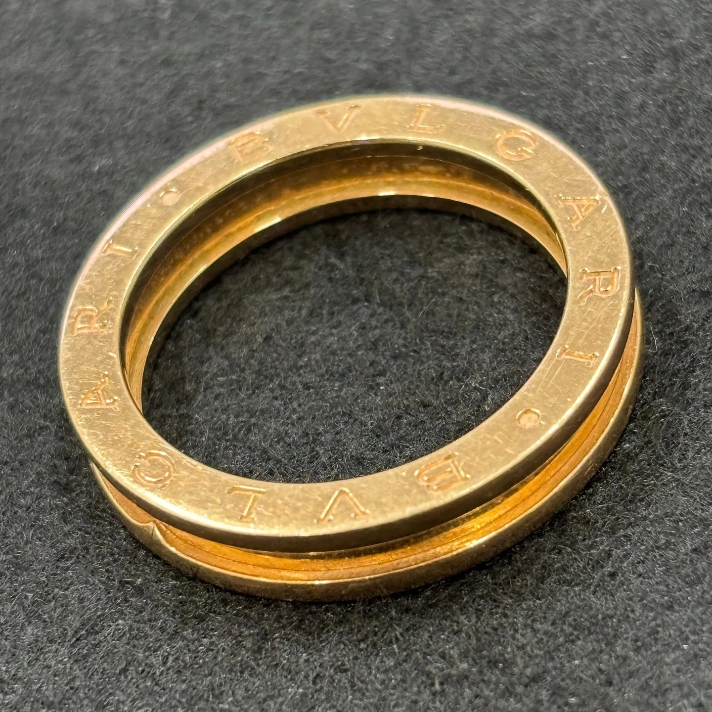 ブルガリのビーゼロワンリングをお買取りさせていただきました。