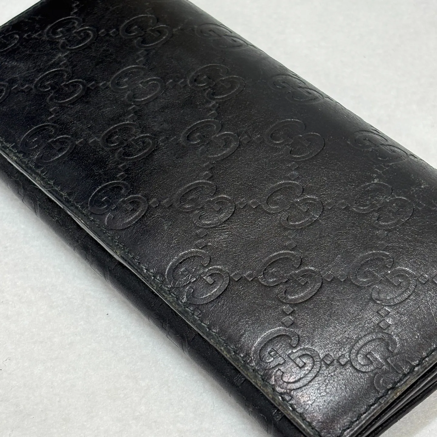 グッチの長財布をお買取りさせていただきました。