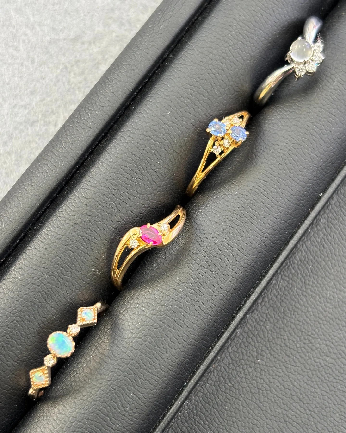 金のリングをお買取りさせていただきました。