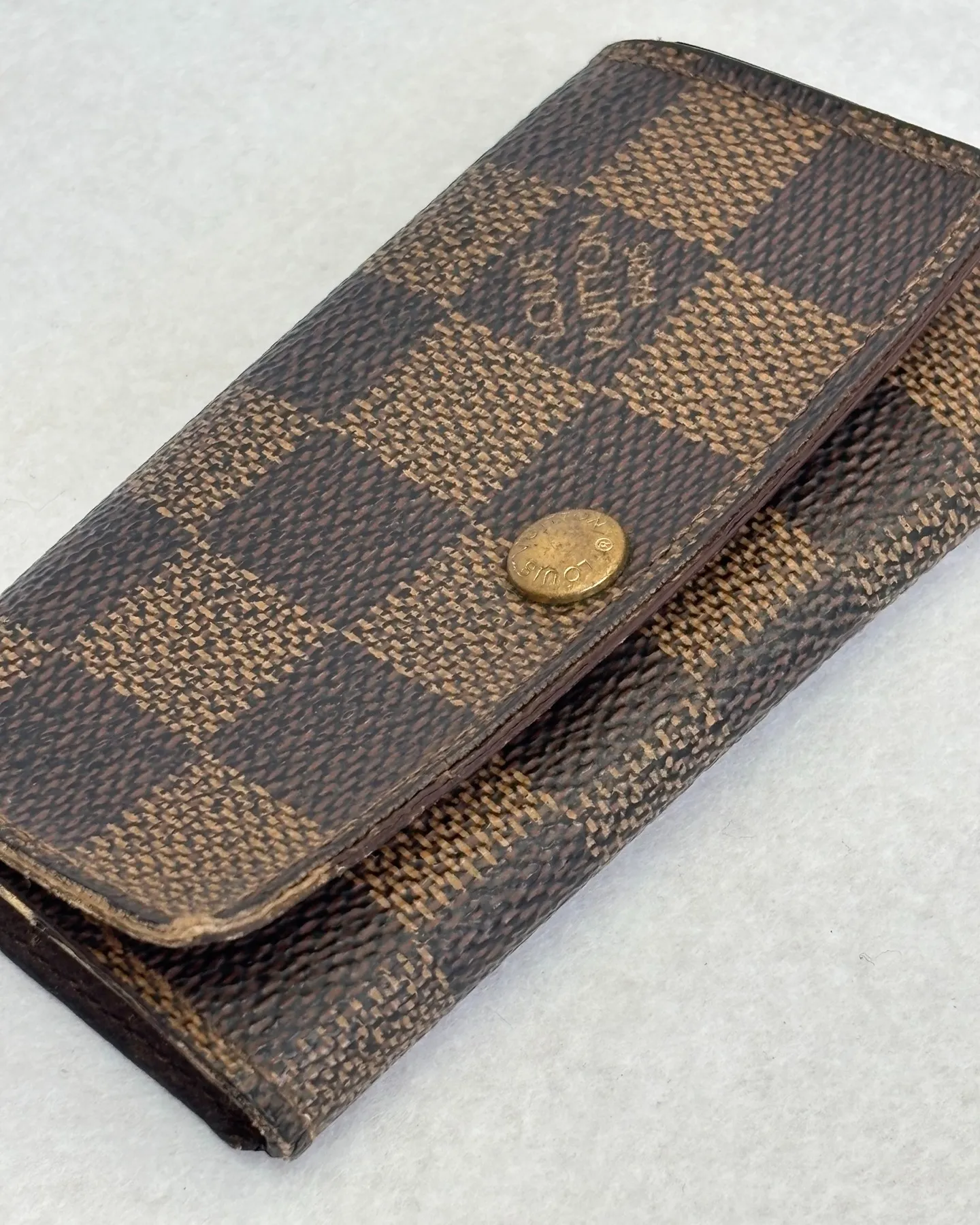 「タイガ ポルト ドキュマン ロザン」はじめ、たくさんのヴィ...