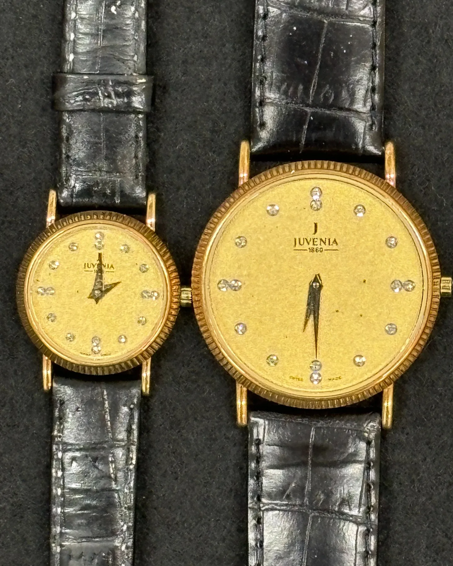 ペアでのジュベニア腕時計をお買取りさせていただきました。