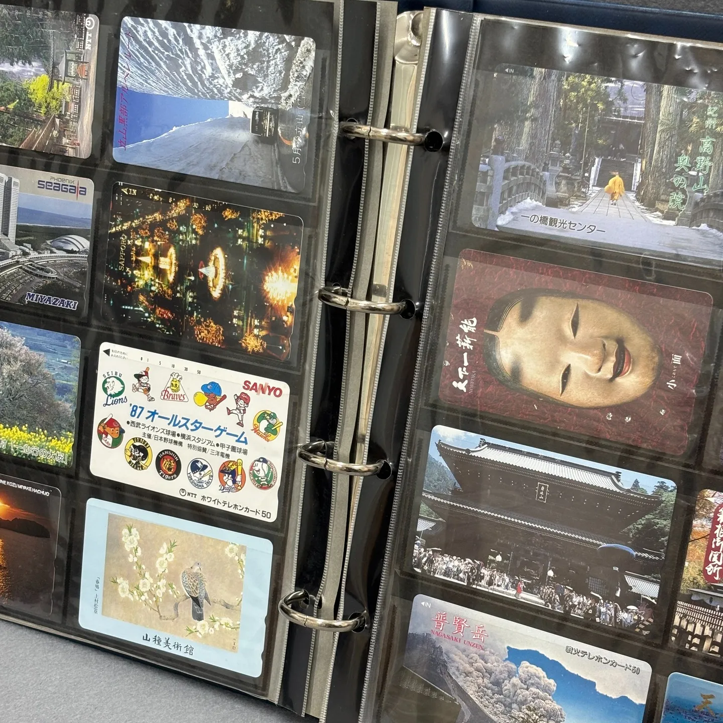 たくさんのテレホンカードをお買取りさせていただきました。