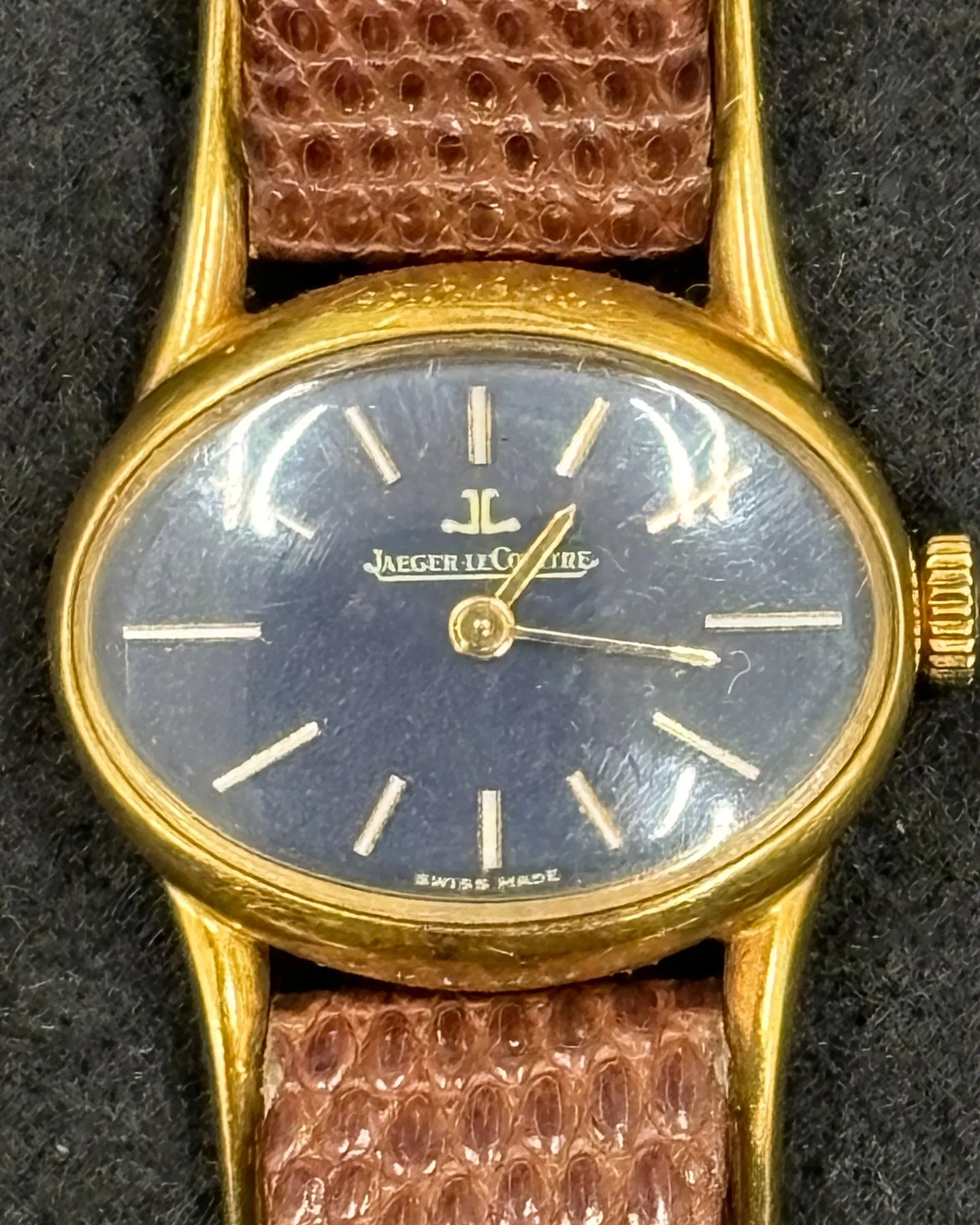 ジャガー ルクルトの腕時計をお買取りさせていただきました。