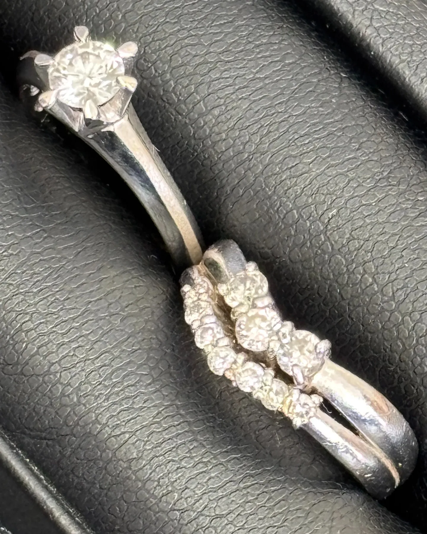 プラチナのダイヤリングをお買取りさせていただきました。