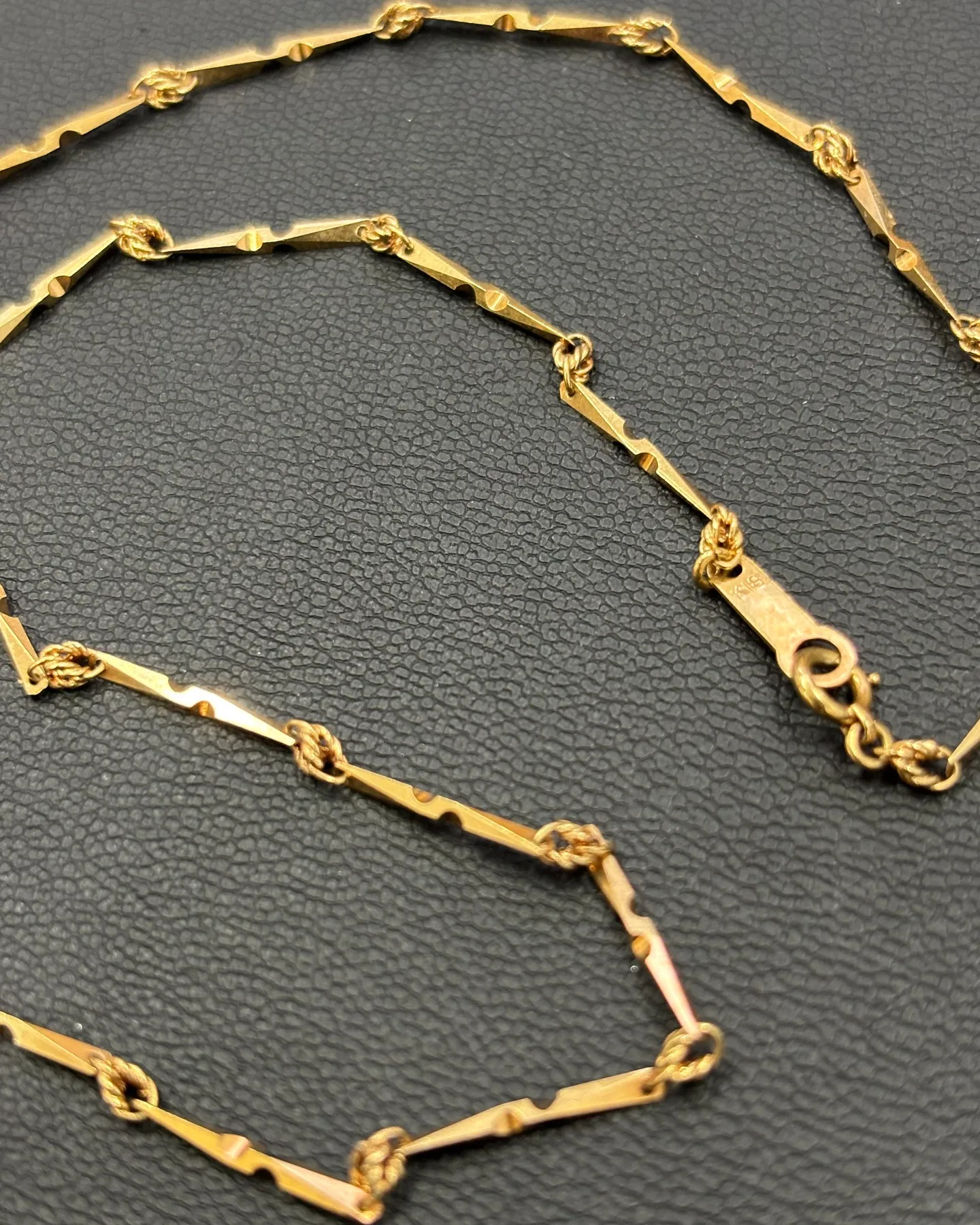 金のネックレスをお買取りさせていただきました。