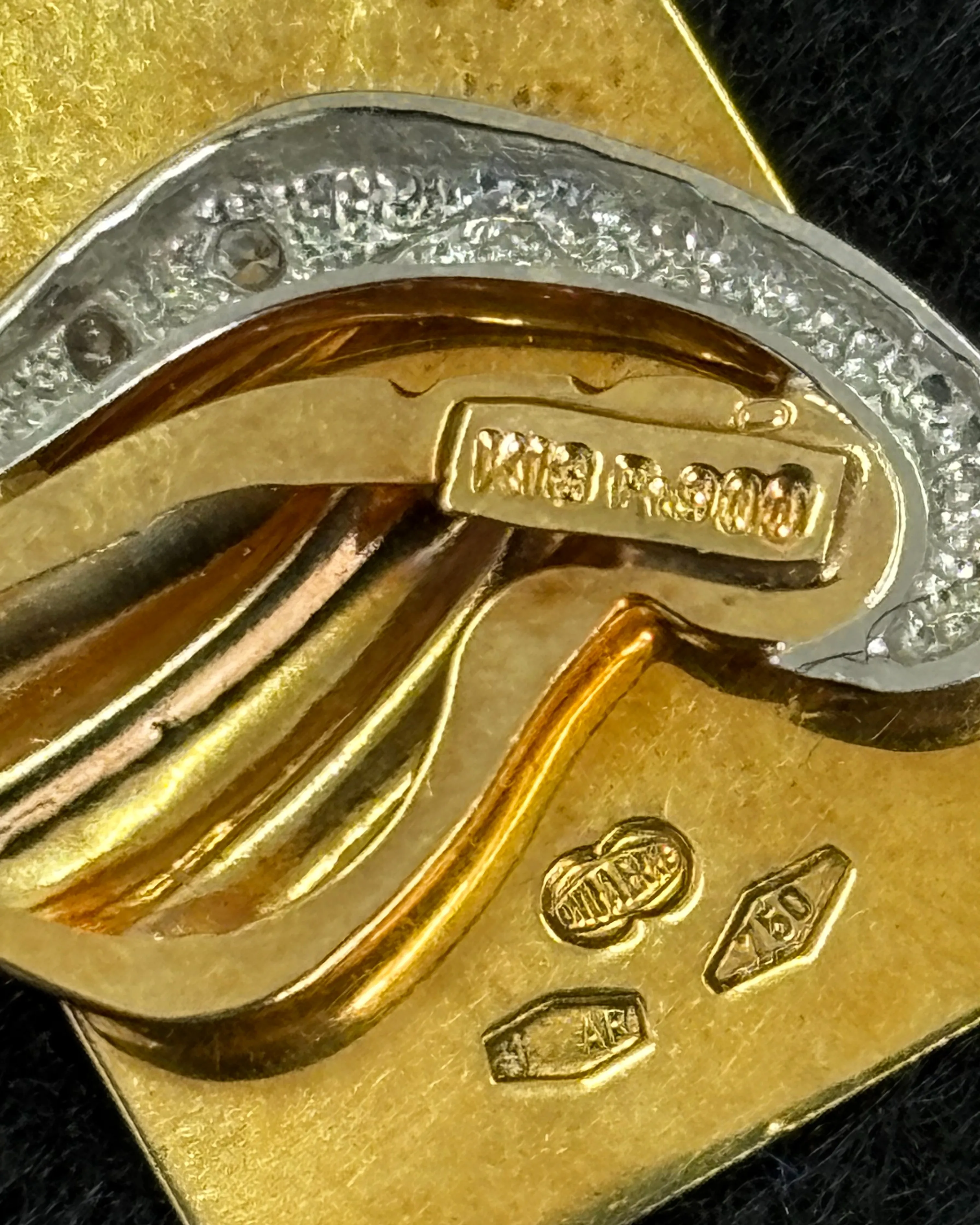 金と金・プラチナのコンビペンダントトップをお買取りさせていた...