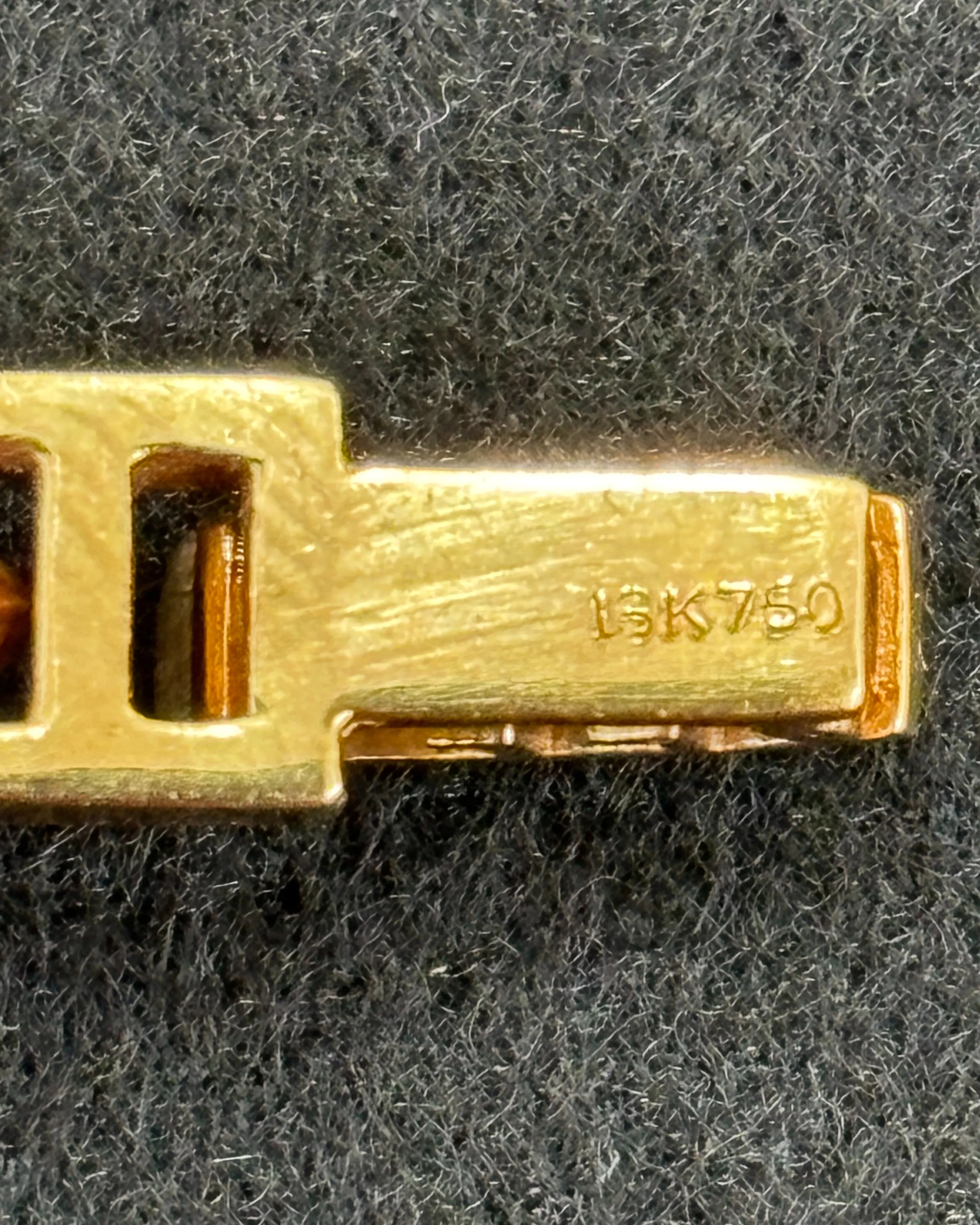 ルビアントの腕時計 ラウンド ダイヤベゼル（Ｋ１８）をお買取...