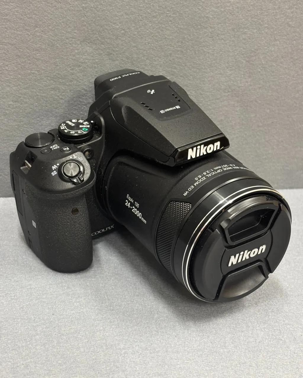 ニコンのコンパクトデジタルカメラ「COOLPIX P900」...